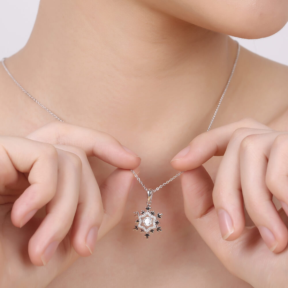 Dancing Wholesale Fashion Snowflake CZ Stone Silver 925 Necklace