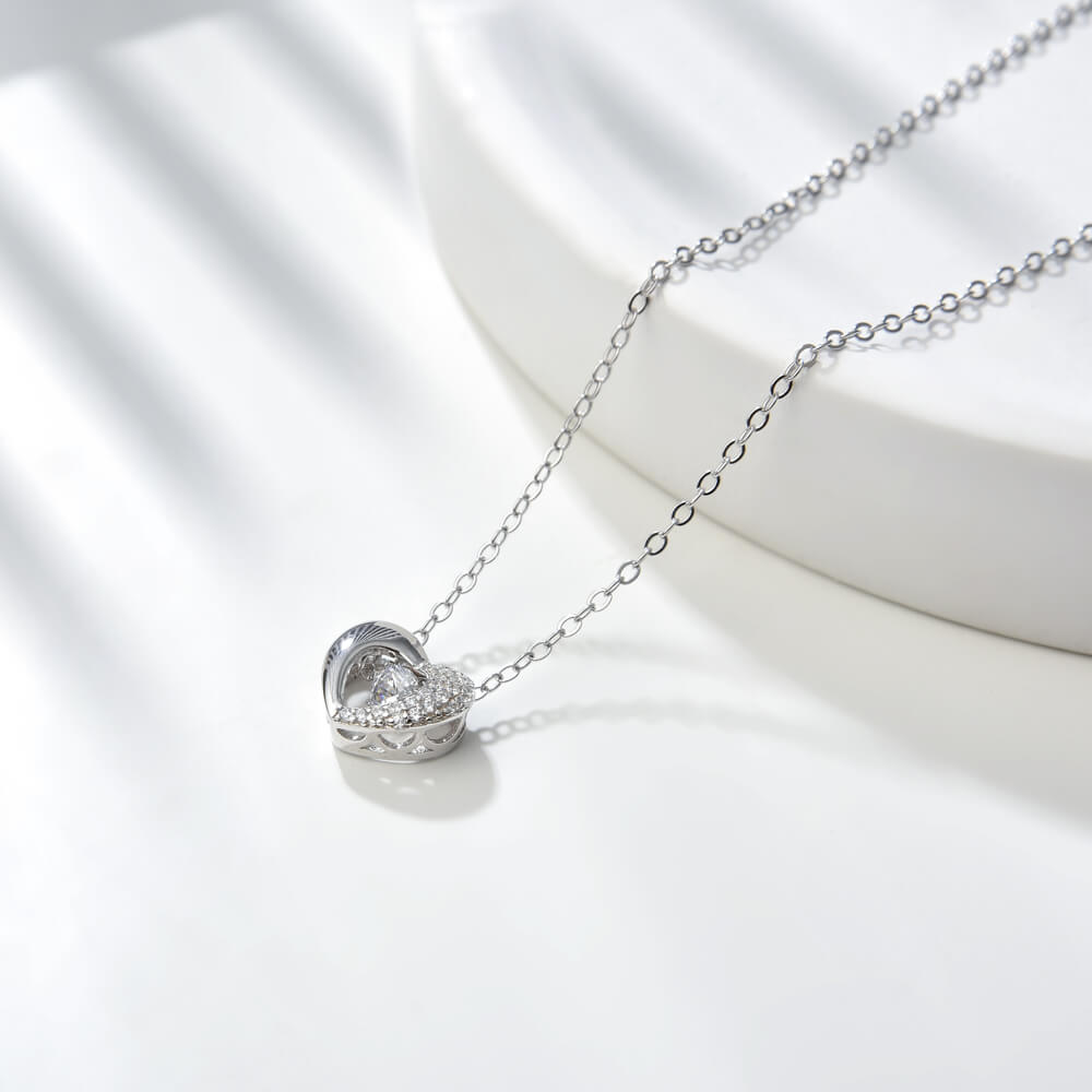 Fashion Jewelry Necklace 925 Sterling Silver Sparkling Dancing Heart Shaped Pendant Necklace