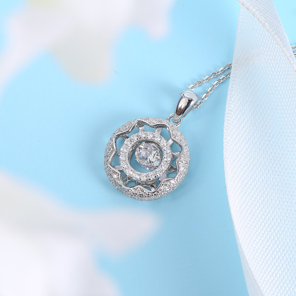 Latest Design 925 Sterling Silver Jewelry Wholesale Dancing Diamond Chain Pendant Necklaces
